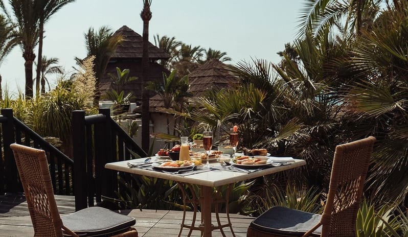 KEMPINSKI HOTEL BAHIA - EL MIRADOR TERRACE DINING